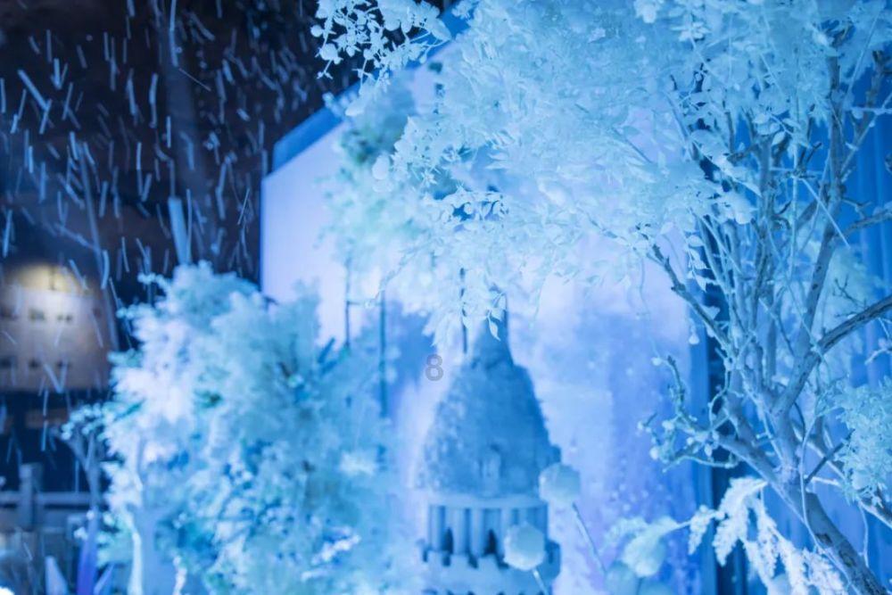 李雪健演完宋江拿到片酬准备回家,接到妻子电话:千万别回来